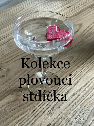 Svíčky z kolekce "Plovoucí srdíčka"